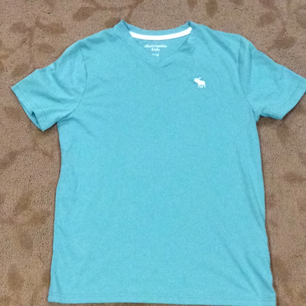 Abercrombie kids t shirt size 13/14